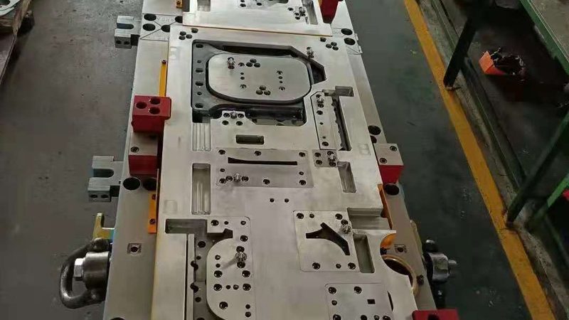 成都拉伸模具选型：揭秘模具型号背后的秘密